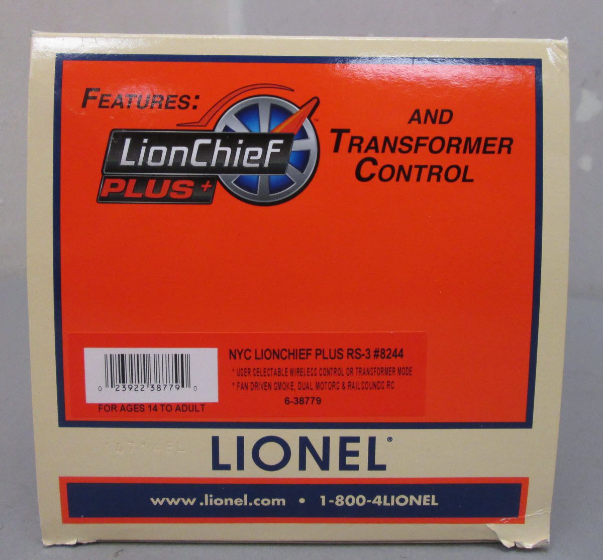 Lionel 6-38779 NYC LionChief Plus RS-3 Diesel Locomotive #8244