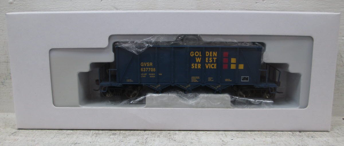 Walthers 932-37060 HO Scale Golden West 40' Ortner Aggregate Cars (Set of 3)