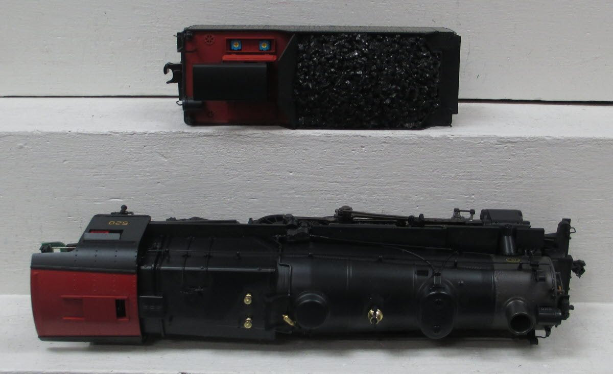 MTH 20-3180-1 Pennsylvania 2-8-2 L-1 Mikado Steam Engine & Tender #520 with PS2