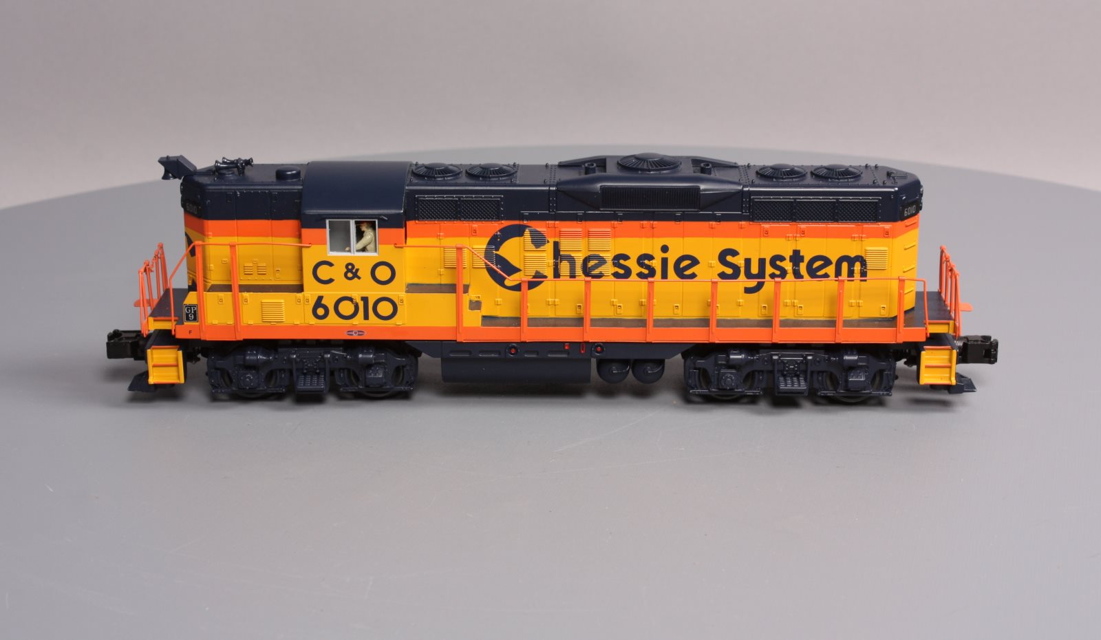 MTH 30-20270-1 Chessie GP9 Diesel Engine with Proto-Sound 3.0 #6010