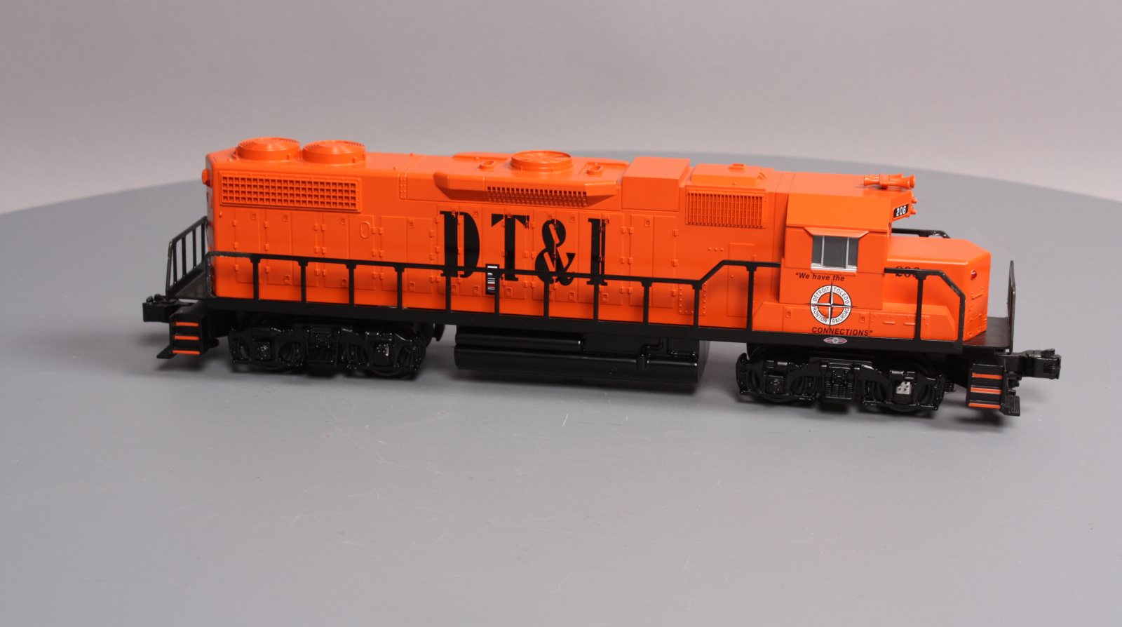 Williams 21319 O DT&I GP38 Dummy Diesel Locomotive