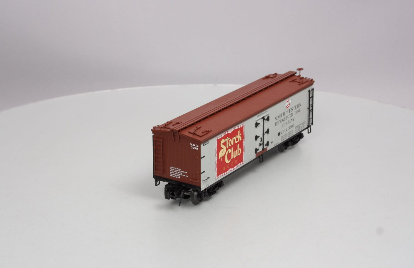 Atlas 3001541-1 40' Wood Reefer Storcks Beer (3Rail)