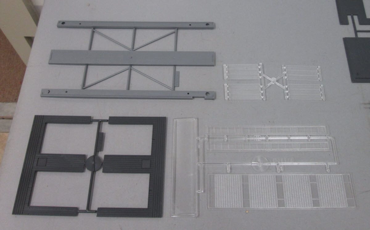 Marklin 7289 HO Scale Locomotive Shed Building Kit