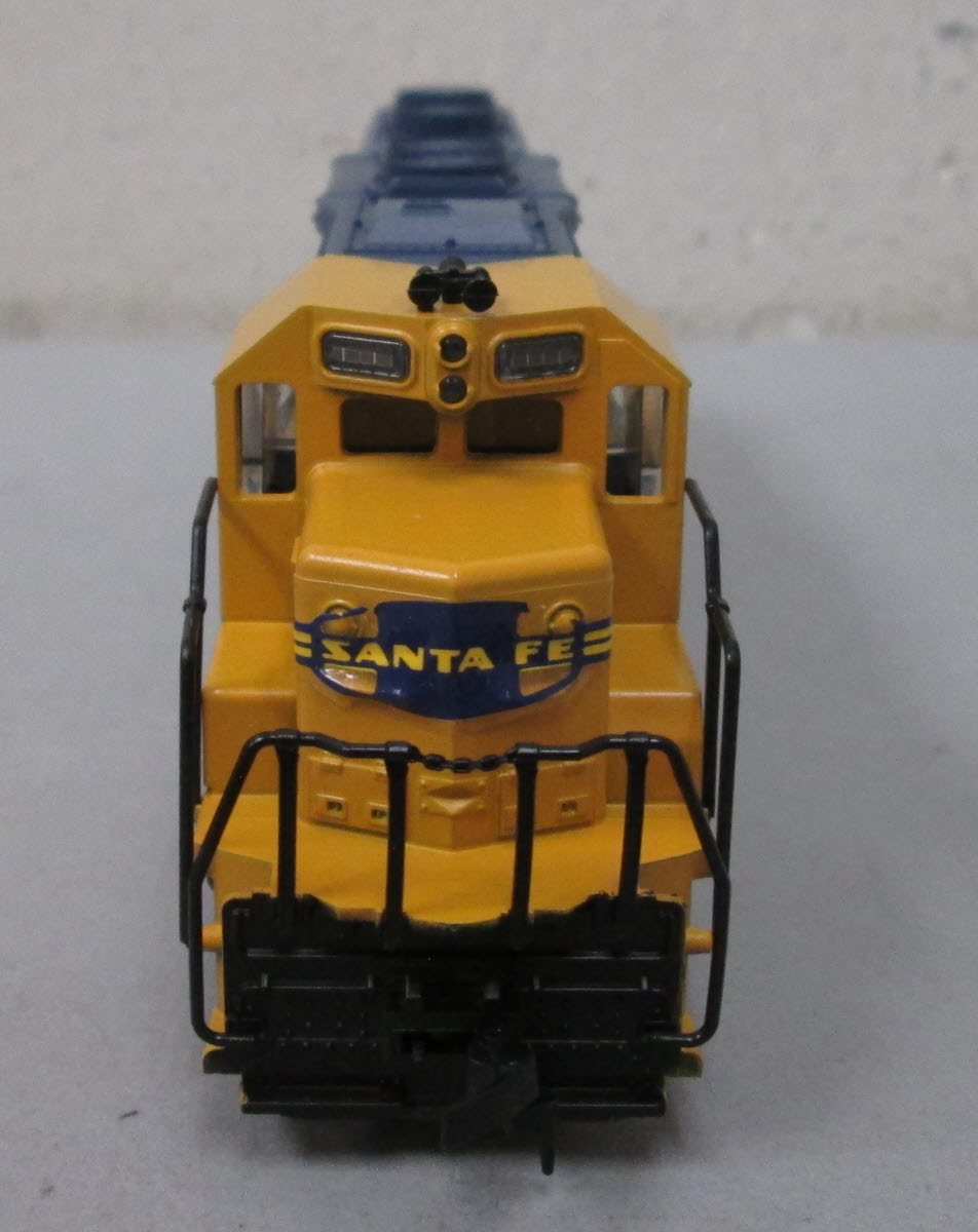 Atlas 7011 HO Scale Santa Fe SD35 Powered Diesel Locomotive #1001-DC