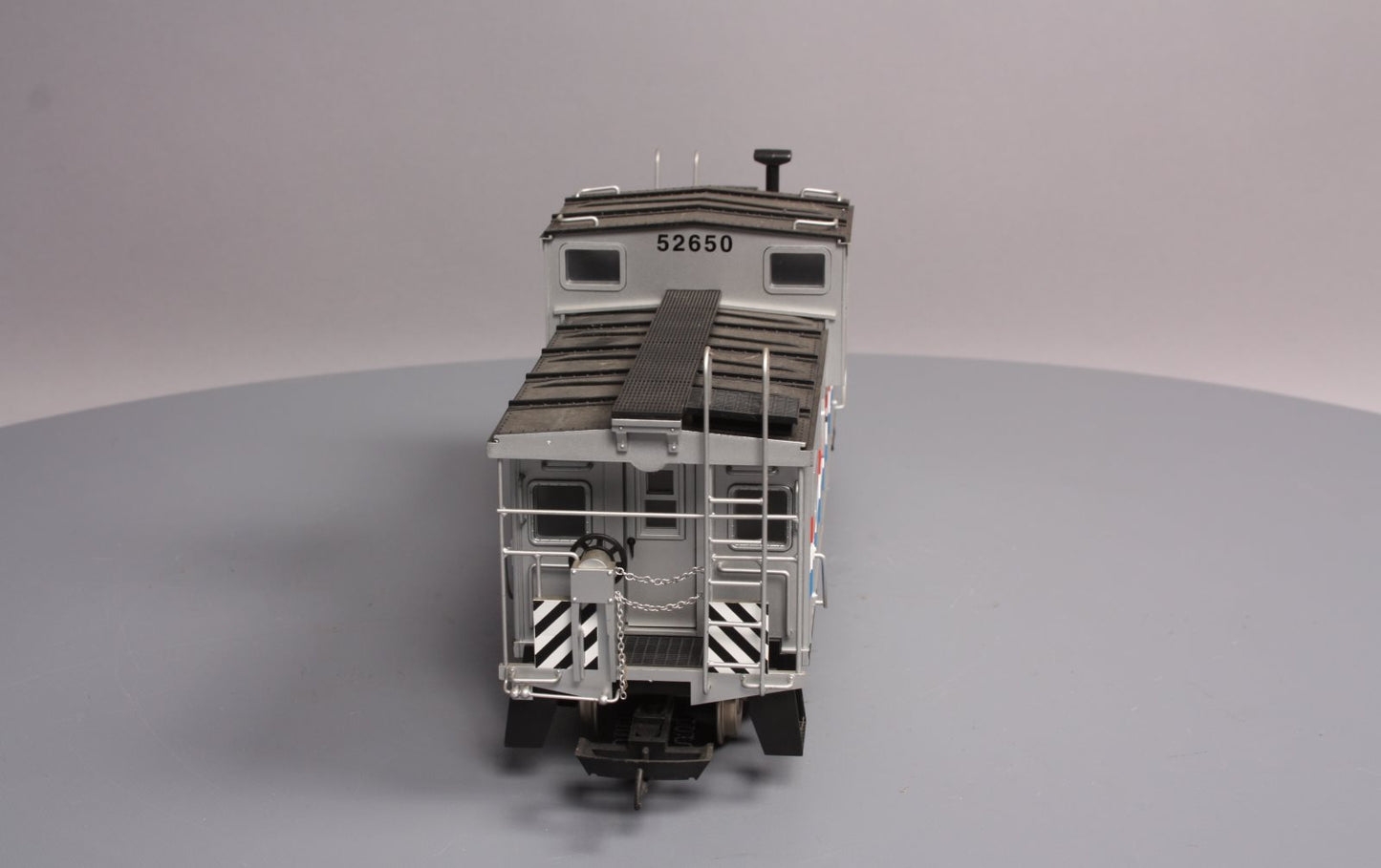 USA Trains 12113 Amtrak Extended Vision Caboose #52650 - Metal Wheels