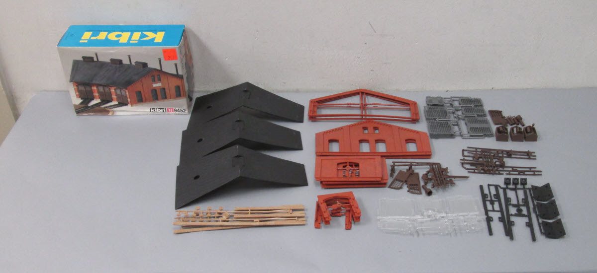 Kibri 9452 Ottbergen Train Roundhouse Kit