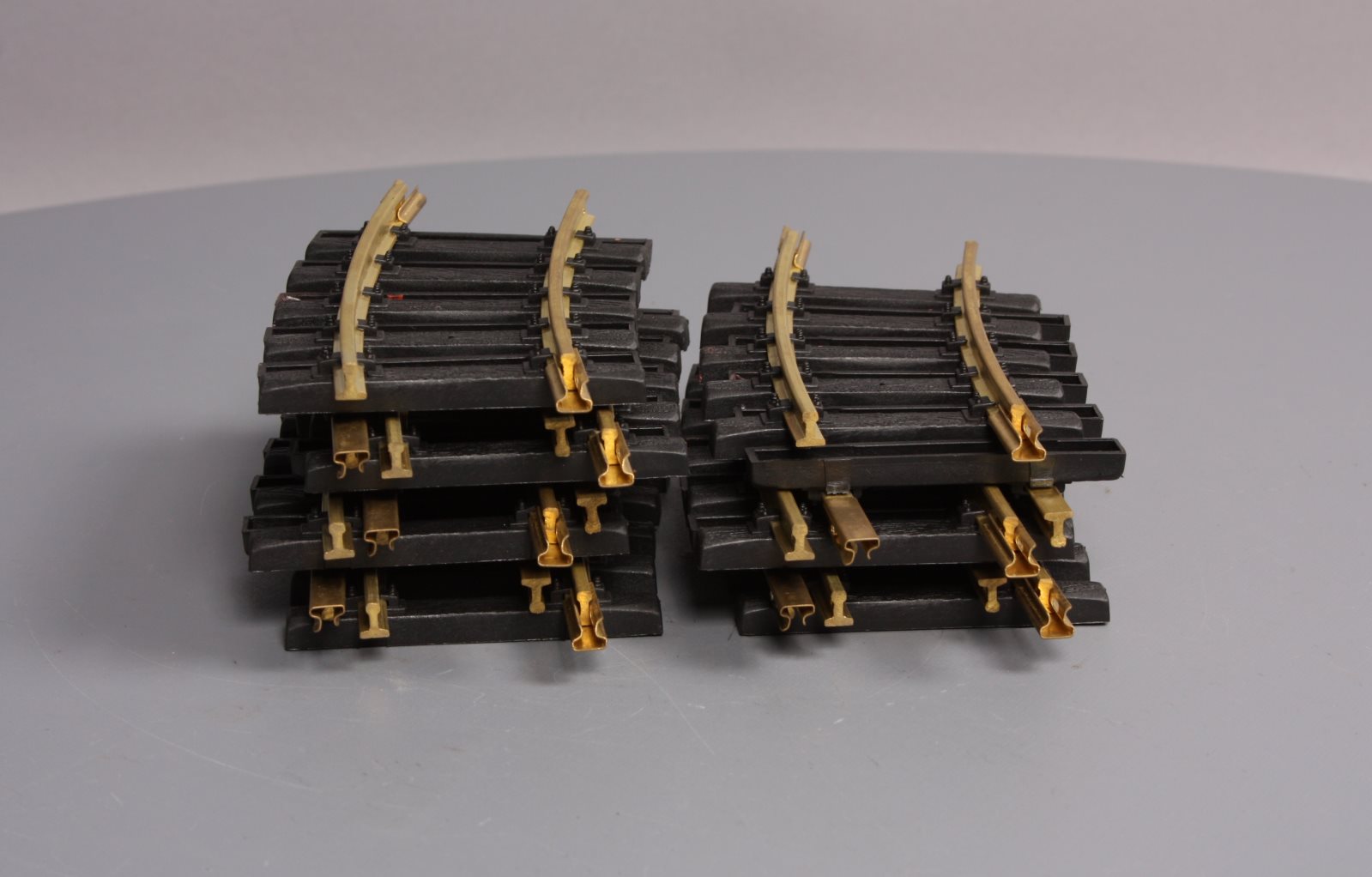 Aristo-Craft 11101 Euro Brass 4 Ft Diameter 1/2 Curved Track Sections (12) NIB