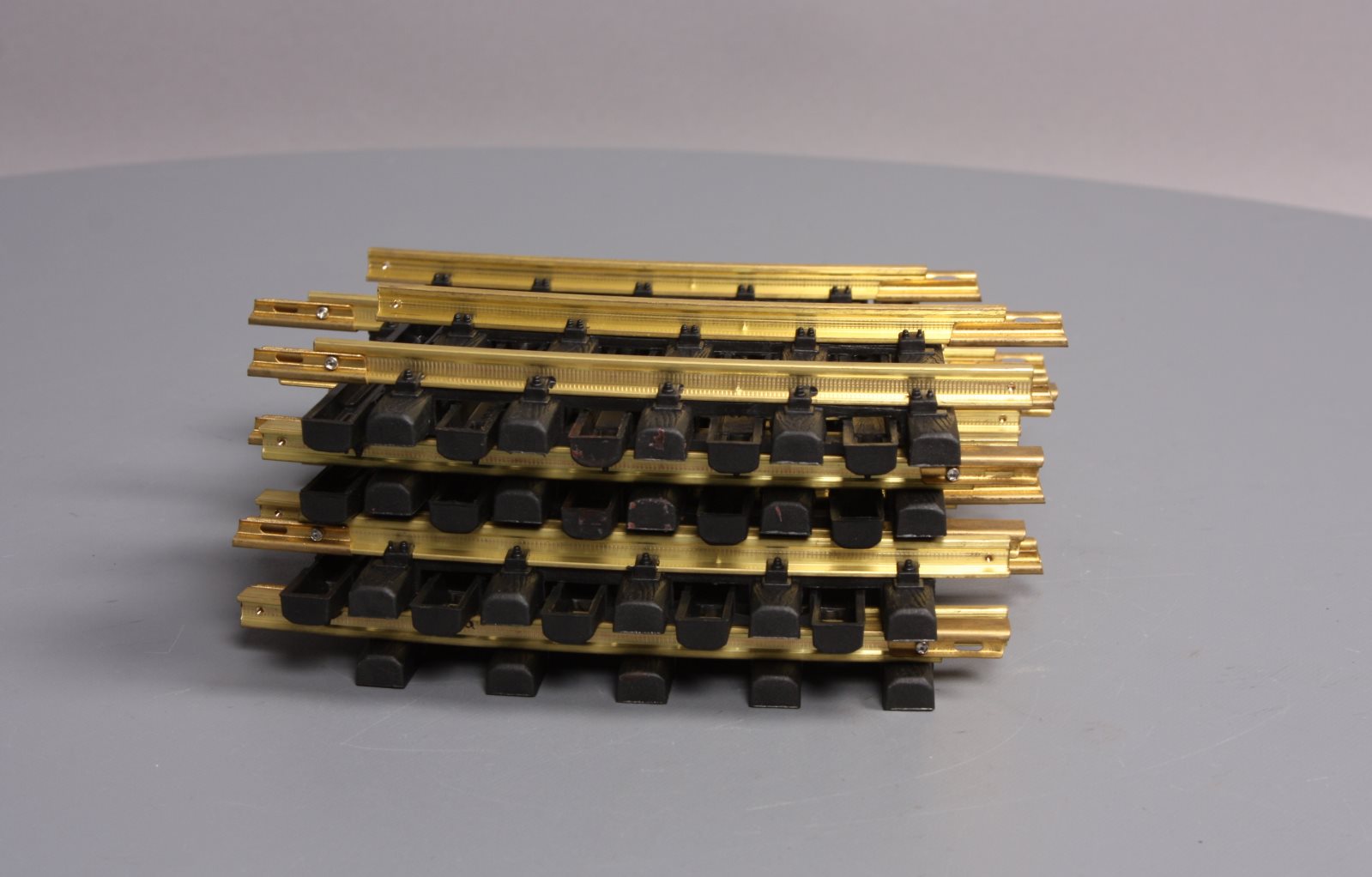 Aristo-Craft 11101 Euro Brass 4 Ft Diameter 1/2 Curved Track Sections (12) NIB