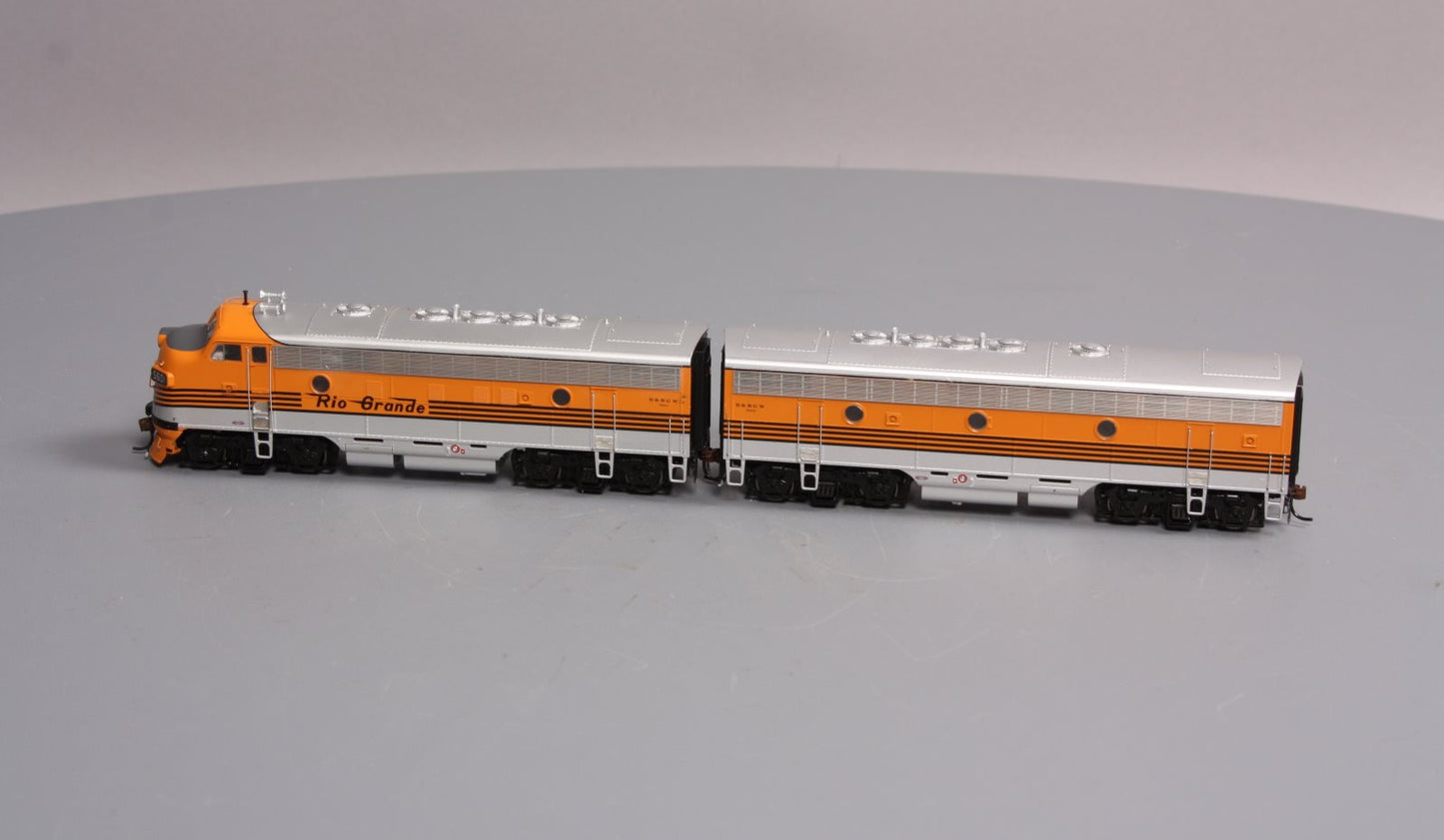 Athearn G22566 HO Scale D&RGW EMD F7A/B #5601, #5602 Diesel Locomotives