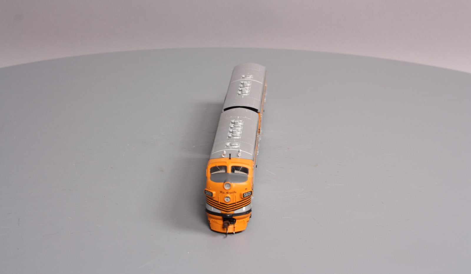 Athearn G22566 HO Scale D&RGW EMD F7A/B #5601, #5602 Diesel Locomotives