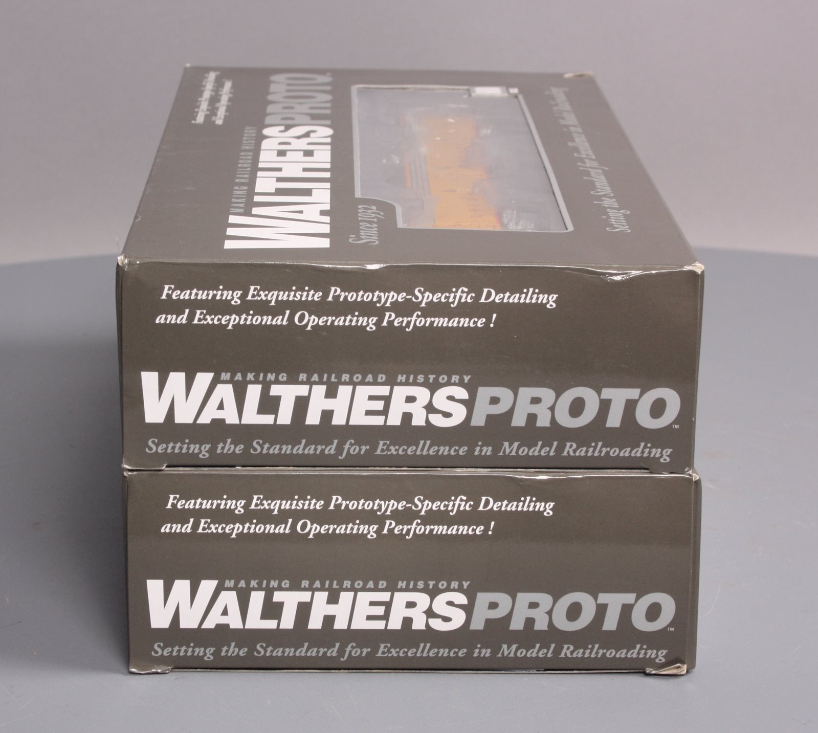 Walthers 920-48384 HO Union Pacific E9A-BM STD Diesels #949/963B