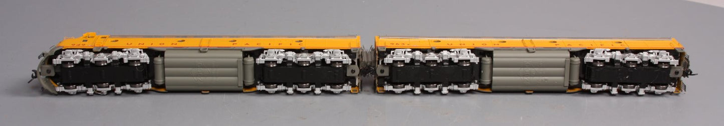 Walthers 920-48384 HO Union Pacific E9A-BM STD Diesels #949/963B