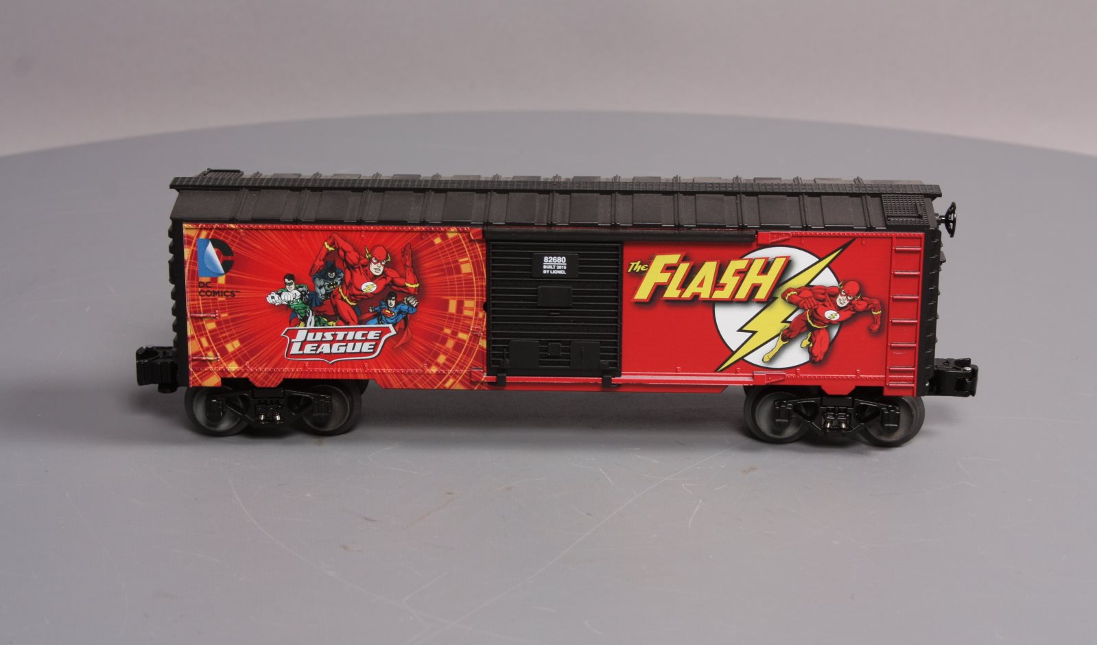 Lionel 6-82680 O Scale Justice League - Flash Boxcar