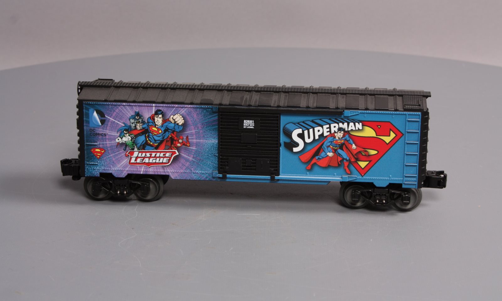 Lionel 6-82681 O Gauge DC Comics Justice League Superman Boxcar