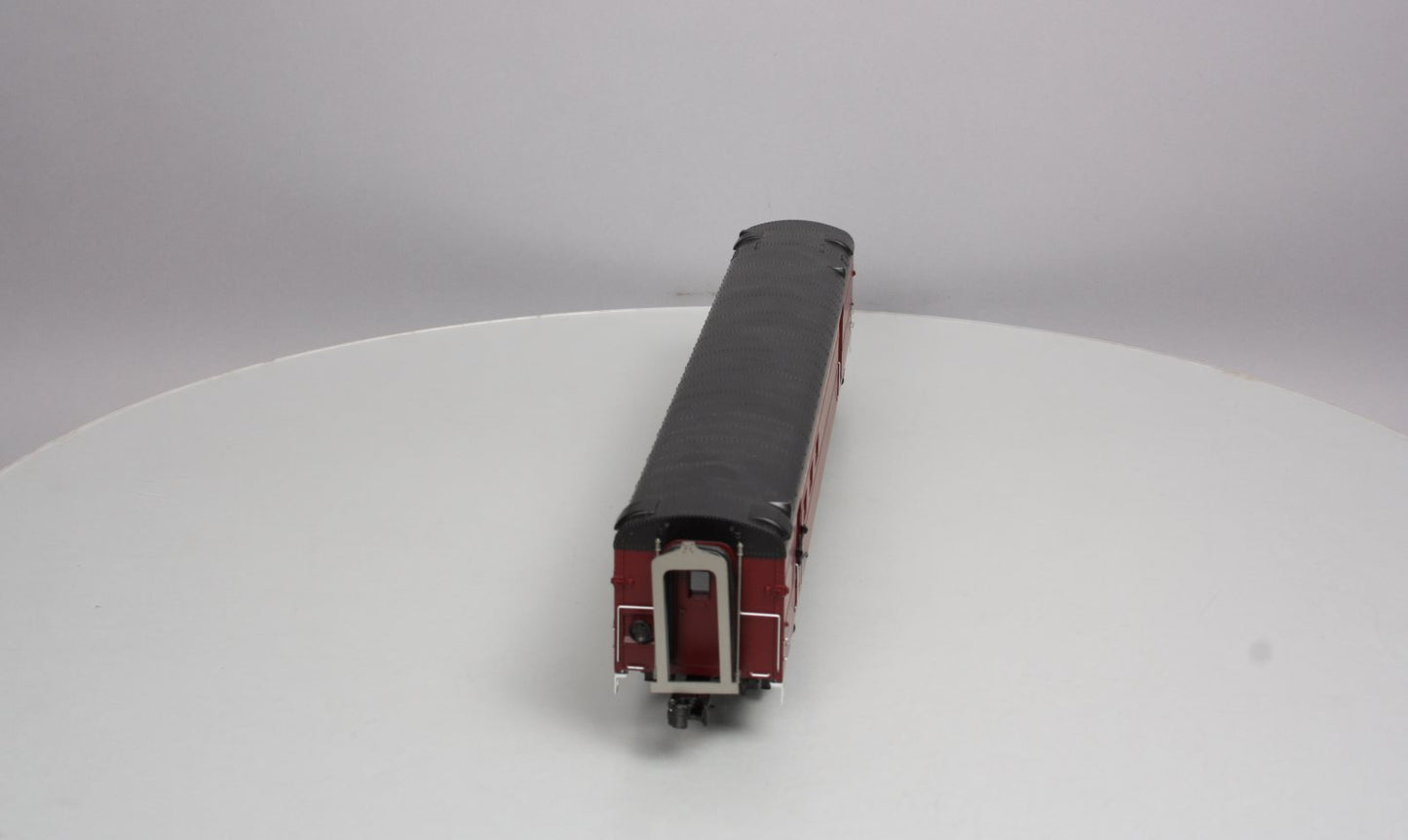 MTH 20-68260 O Norfolk & Western 70' Streamlined Smooth Side RPO Passenger Car