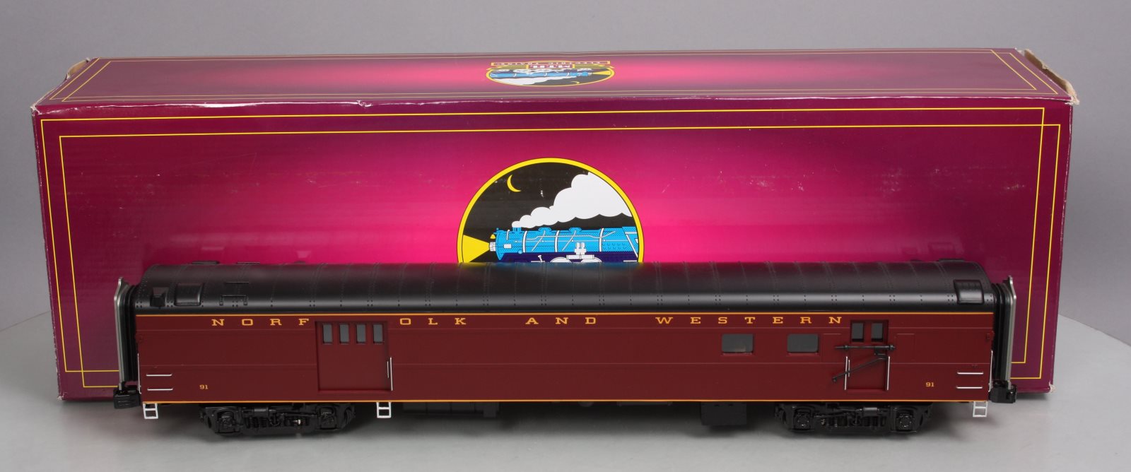 MTH 20-68260 O Norfolk & Western 70' Streamlined Smooth Side RPO Passenger Car