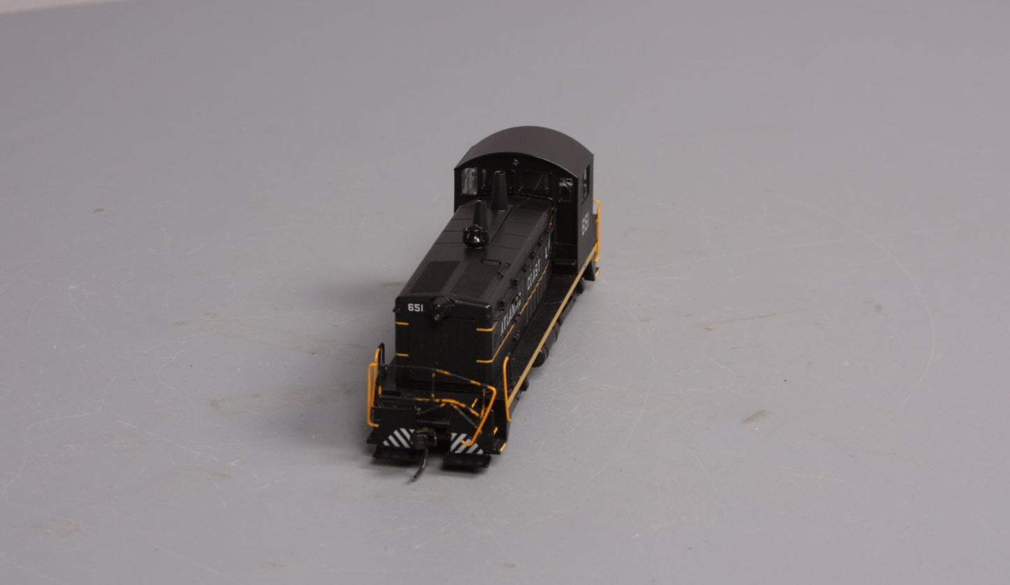 Broadway Limited 1215 HO ACL EMD SW7 Diesel Switcher #651 with Paragon 2