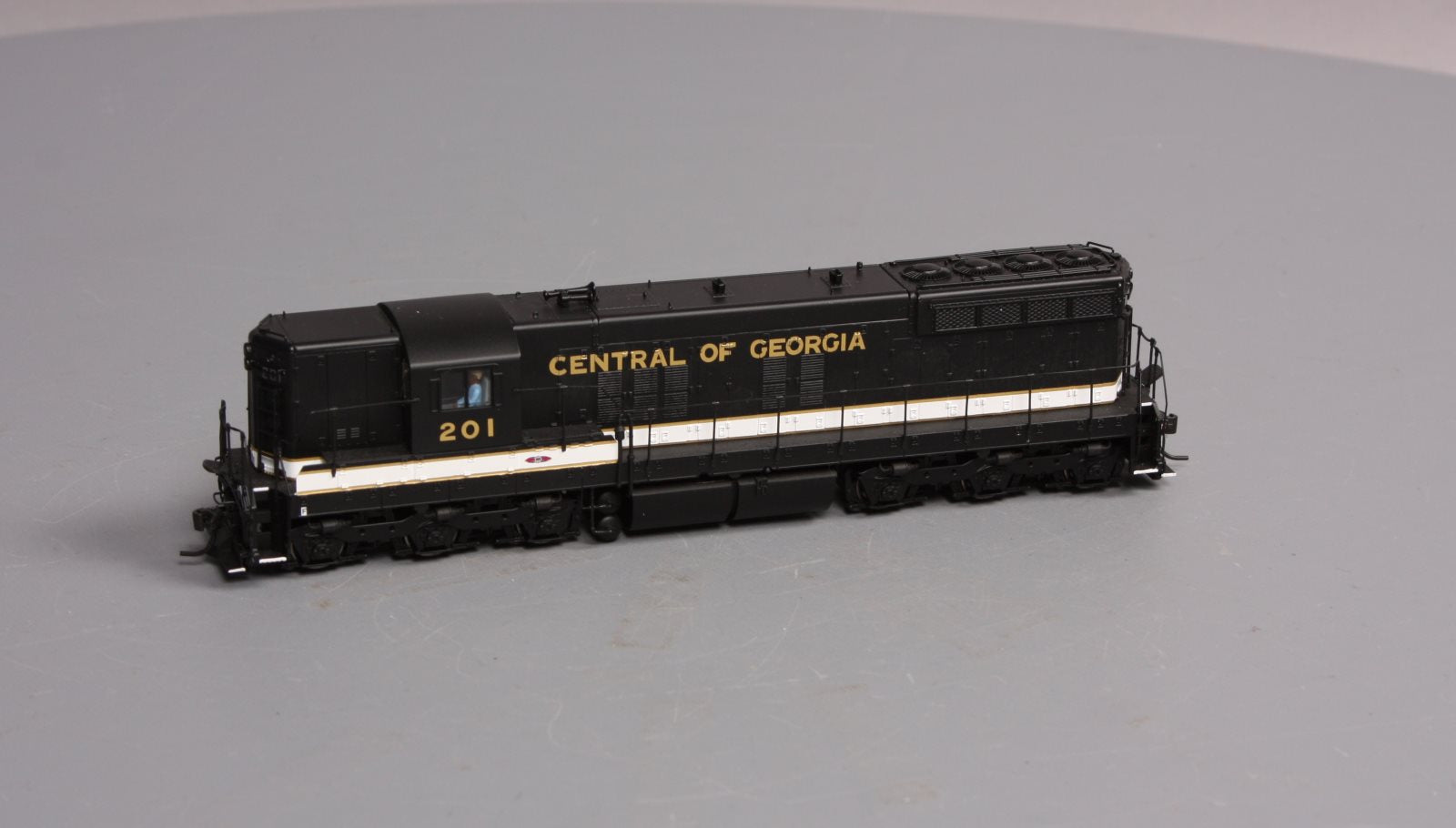 Precision Craft Models 209 HO Central of Georgia EMD SD7 #201 – Trainz