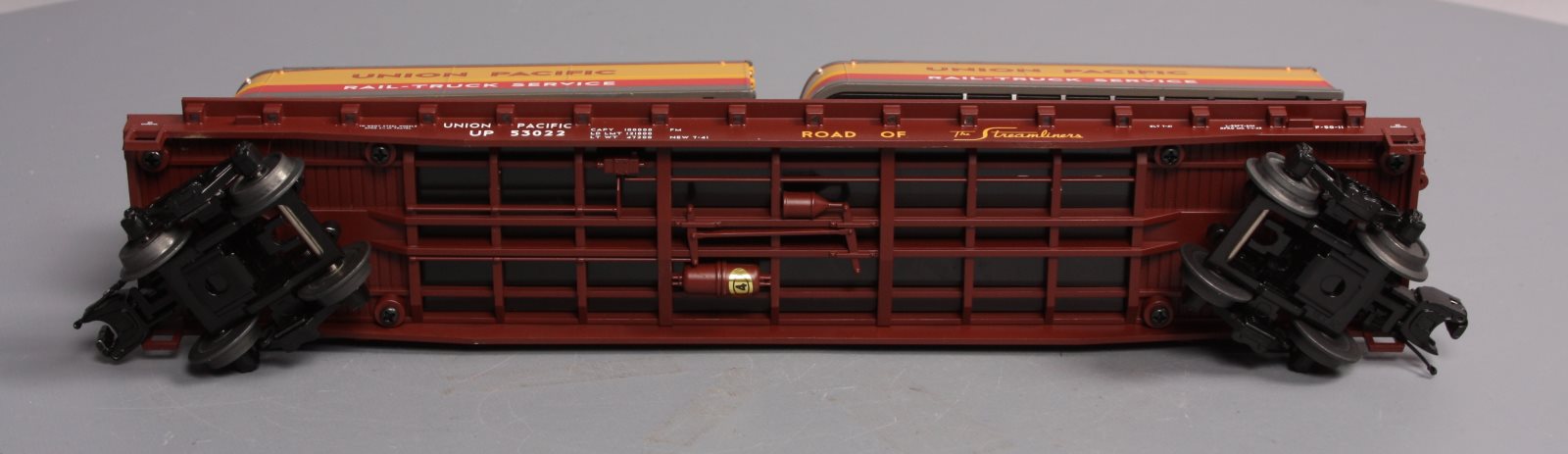 MTH 20-95124 O Gauge Union Pacific Flatcar w/ 2 Pup Trailers #53022