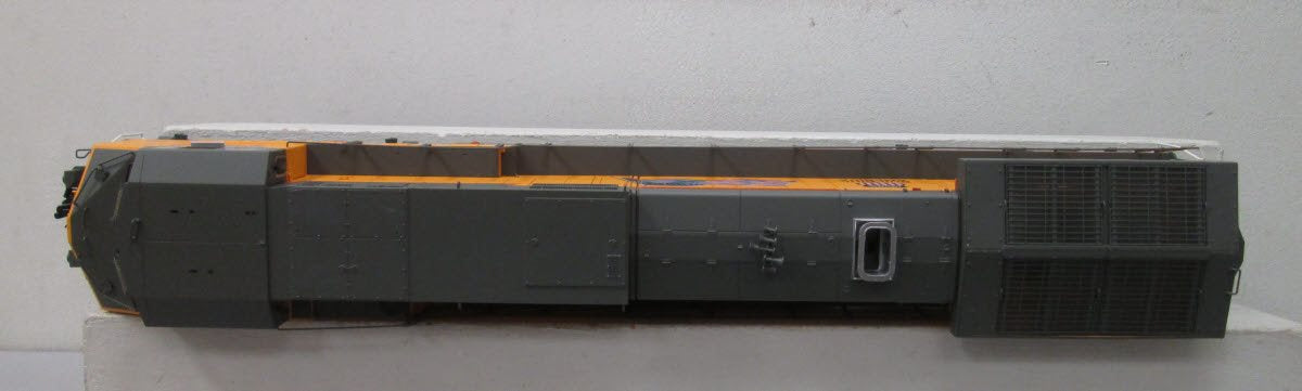 Aristo-Craft 23010 UP Flag & Wings Dash 9-44CW Diesel Locomotive #9599