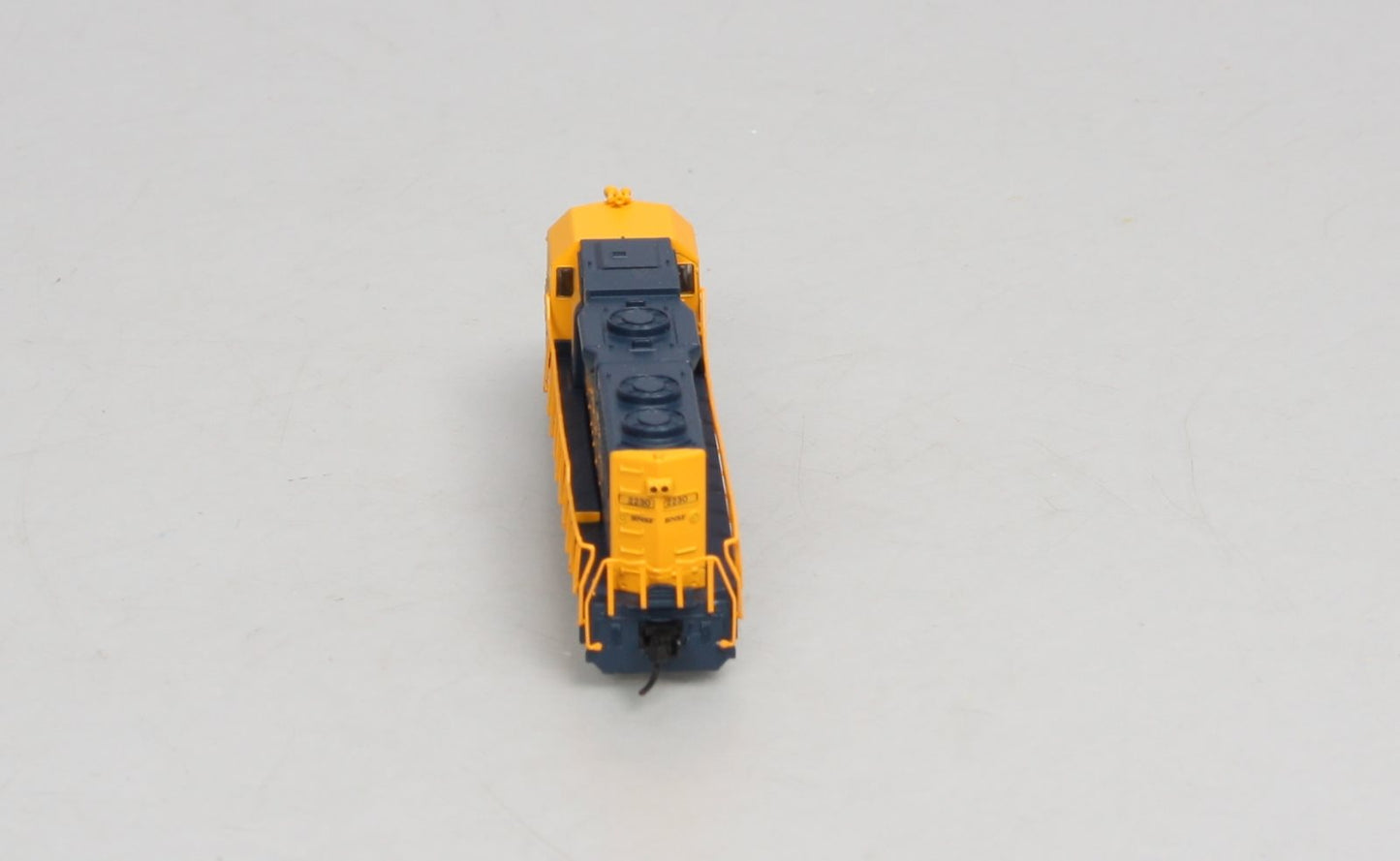 Atlas 40000394 N Scale BNSF GP-38 Diesel Locomotive w/DCC #2235