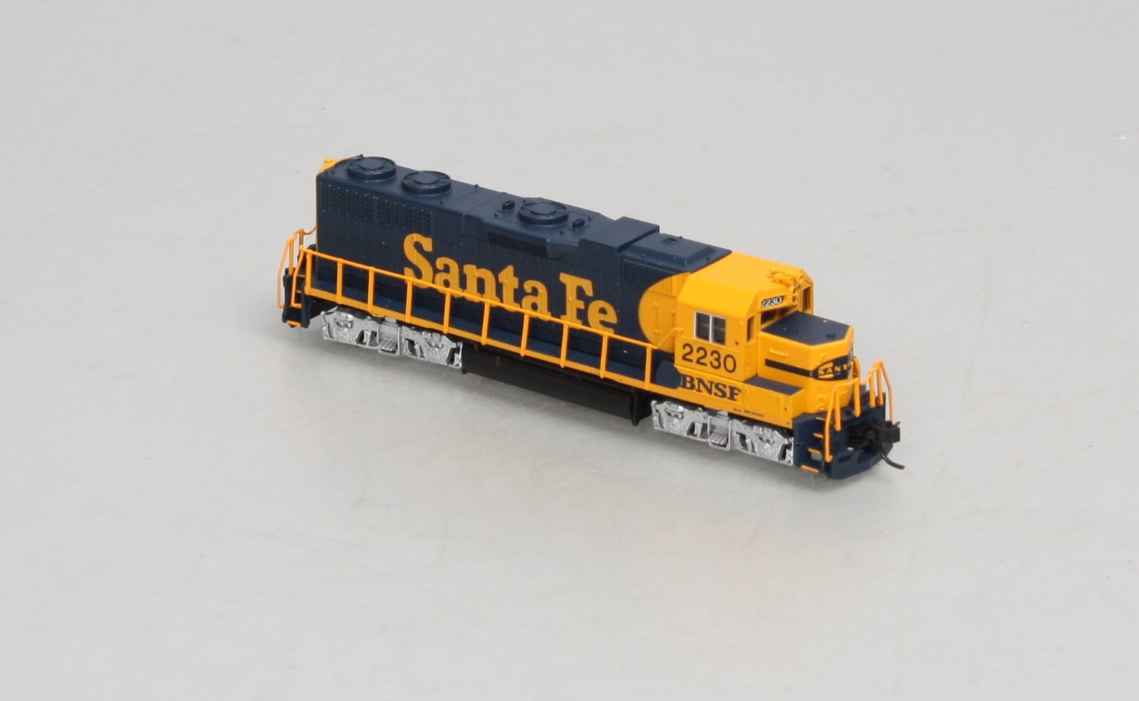 Atlas 40000394 N Scale BNSF GP-38 Diesel Locomotive w/DCC #2235