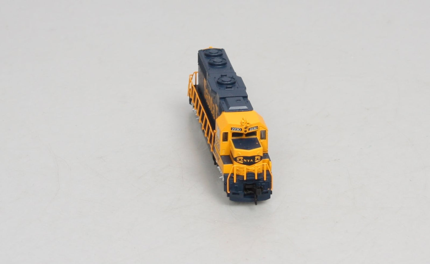 Atlas 40000394 N Scale BNSF GP-38 Diesel Locomotive w/DCC #2235