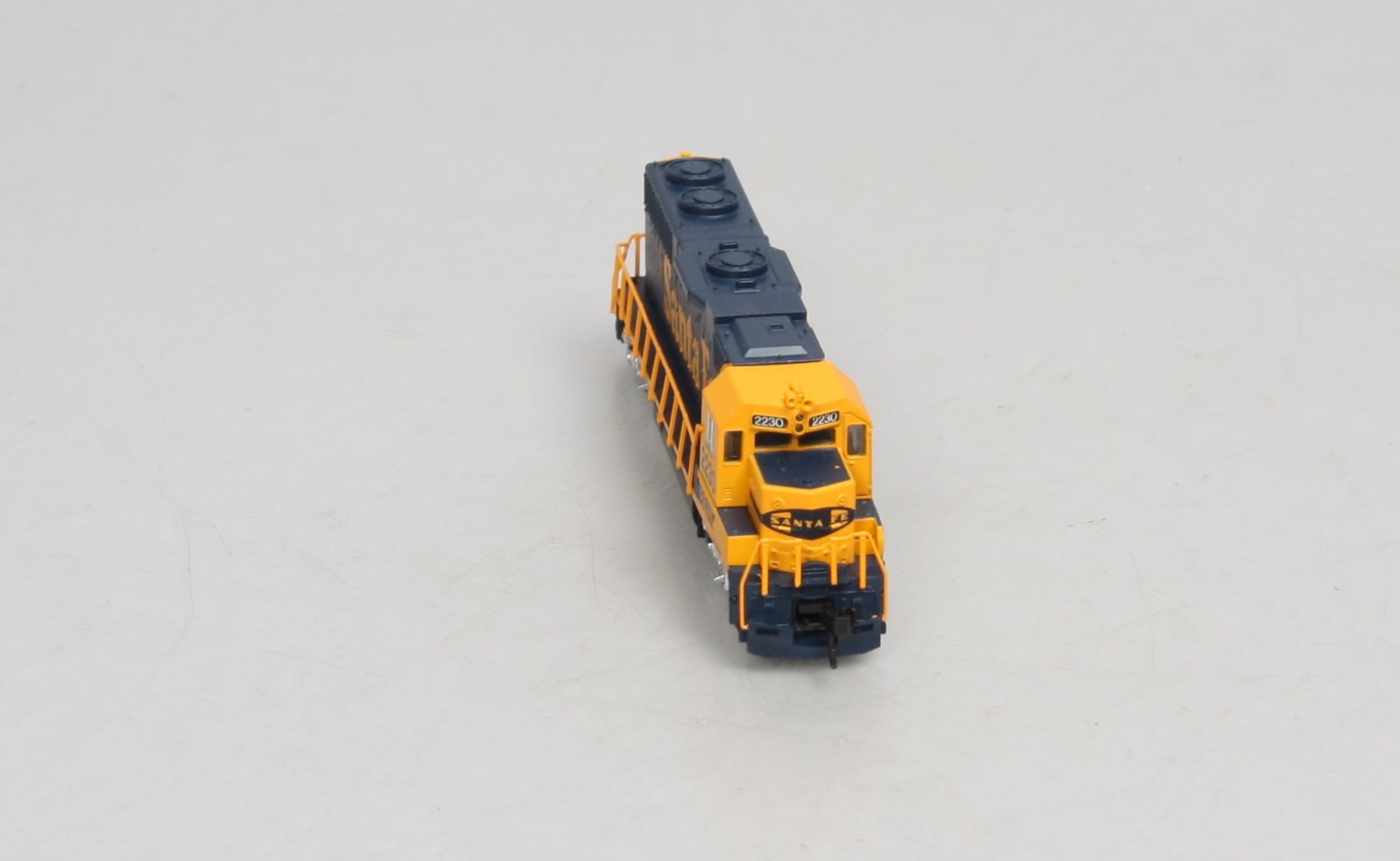 Atlas 40000394 N Scale BNSF GP-38 Diesel Locomotive w/DCC #2235