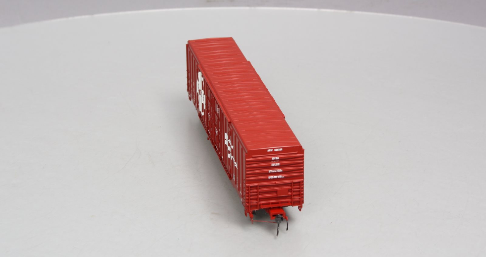 BLMA Models 53029 HO Scale ATSF Shock Control 60' Beer Car