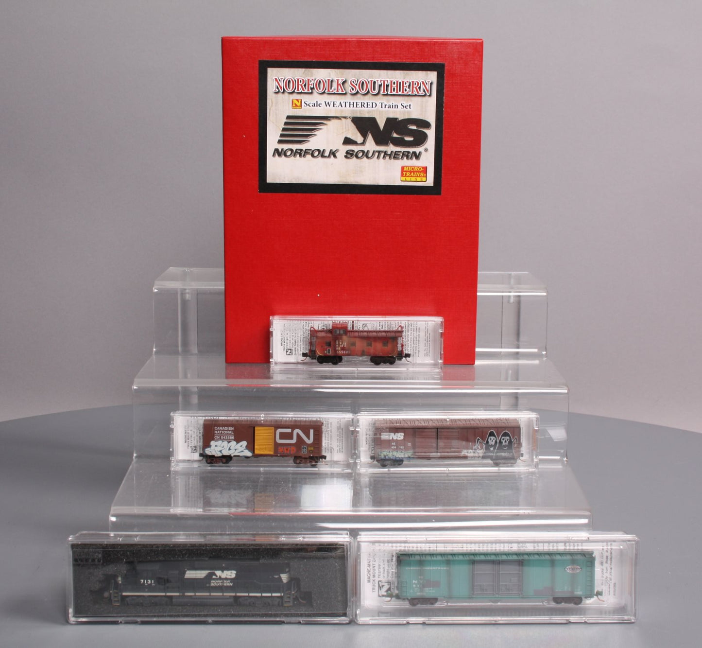Micro-Trains 99301260 Norfolk Southern Weathered N Gauge Diesel Train Set