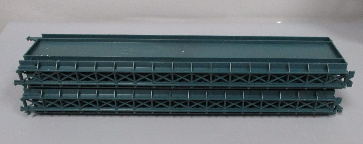 Hornby R8008 OO Gauge Grand Suspension Bridge
