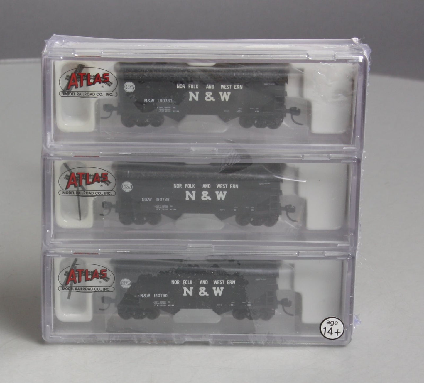 Atlas 5619 N Scale Norfolk & Western 2-Bay Offset Hopper 3-Car Set