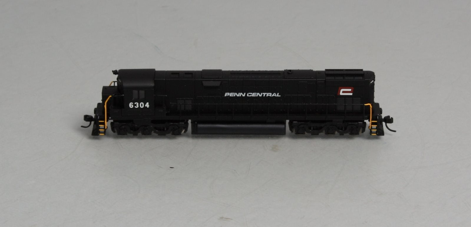Atlas 54070 N Scale Penn Central C-628 Diesel #6304