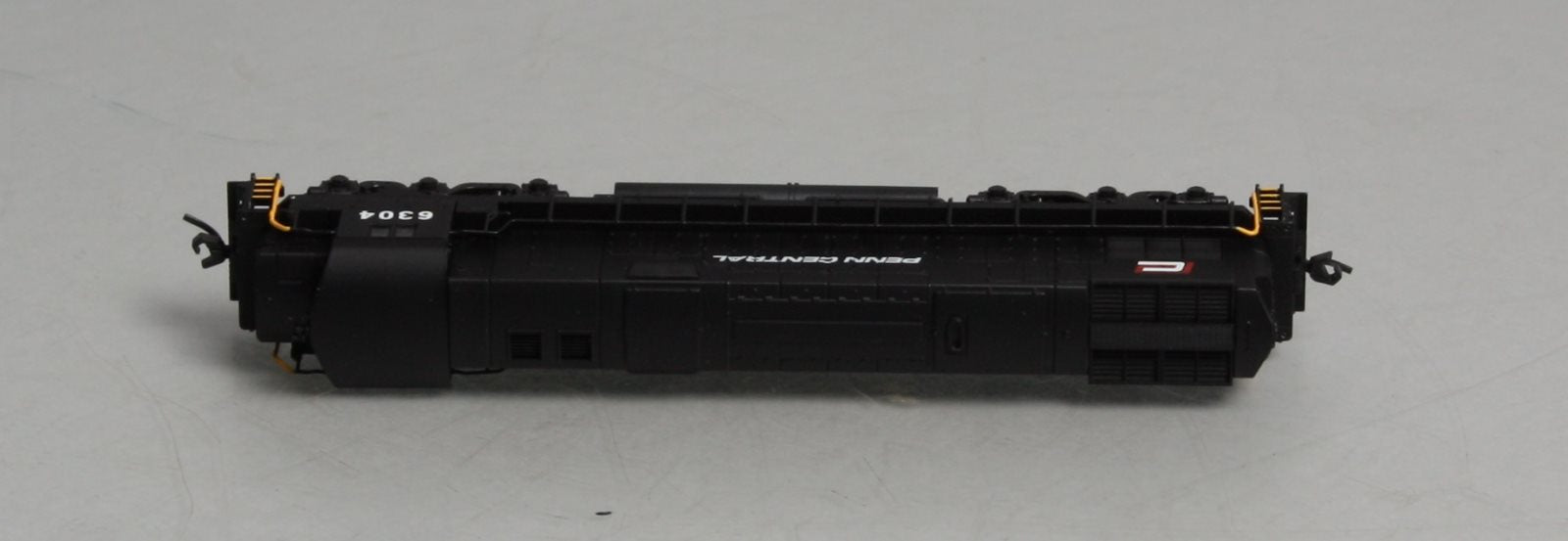 Atlas 54070 N Scale Penn Central C-628 Diesel #6304