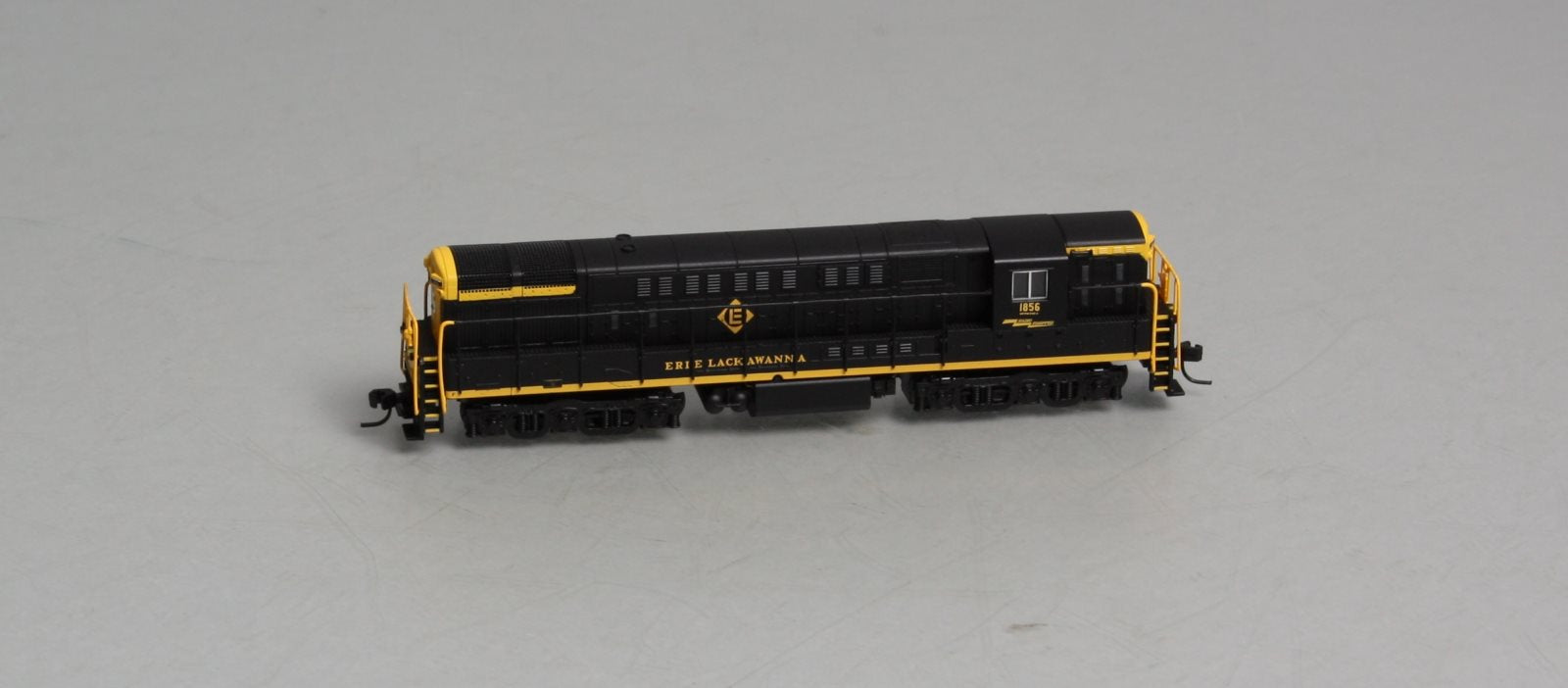 Atlas 49515 N Scale Erie Lackawanna Train Master Diesel Locomotive #1856