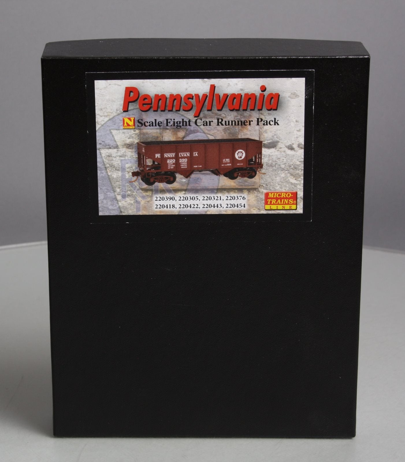Micro-Trains 99300807 N Pennsylvania 33' Twin Bay Hopper w/Load (Set of 8)