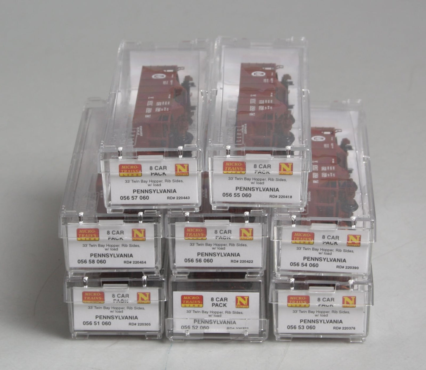 Micro-Trains 99300807 N Pennsylvania 33' Twin Bay Hopper w/Load (Set of 8)