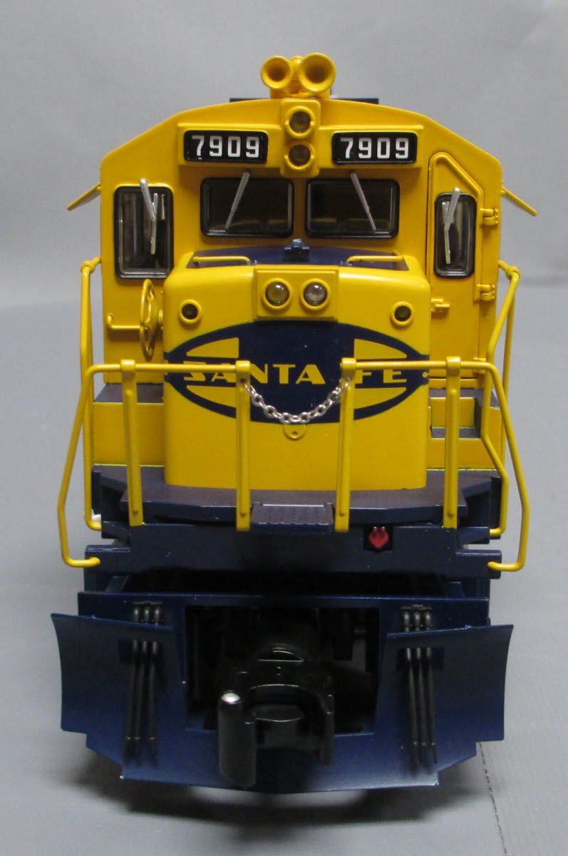 Lionel 6-31748 Santa Fe U28CG O Gauge Diesel Freight Train Set