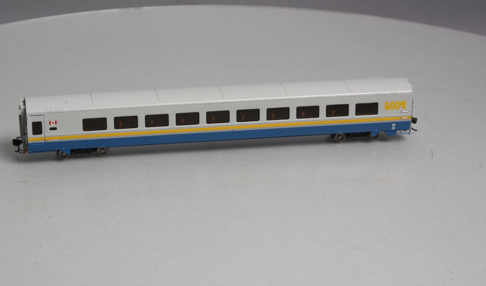 Rapido 108002 HO Scale VIA Rail LRC Coach #3309