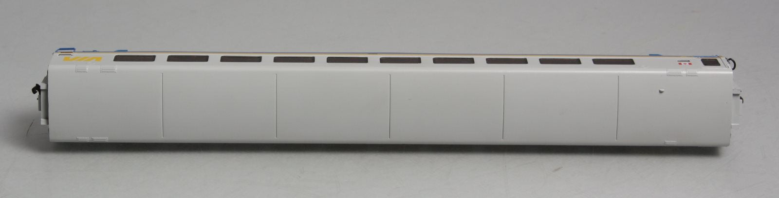 Rapido 108002 HO Scale VIA Rail LRC Coach #3309