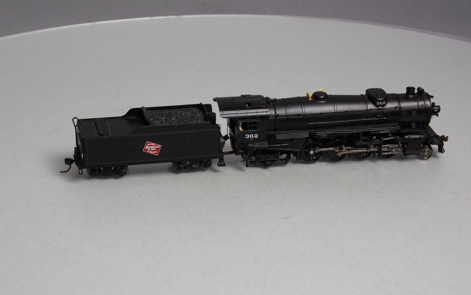 Broadway Limited 5146 HO Milwaukee Road USRA Heavy 2-8-2 Mikado with Sound #362