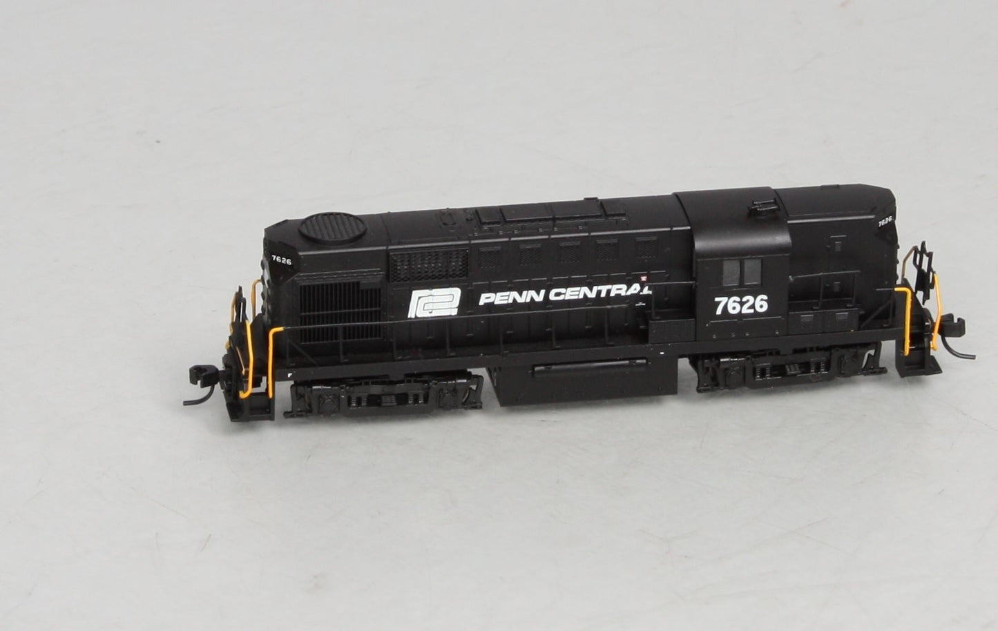 Atlas 42668 N Scale Penn Central RS-11 Diesel Locomotive #7626