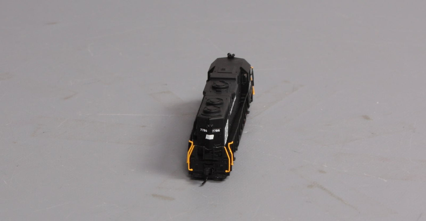 Atlas 53992 N Scale PC GP38 Diesel Locomotive #7786