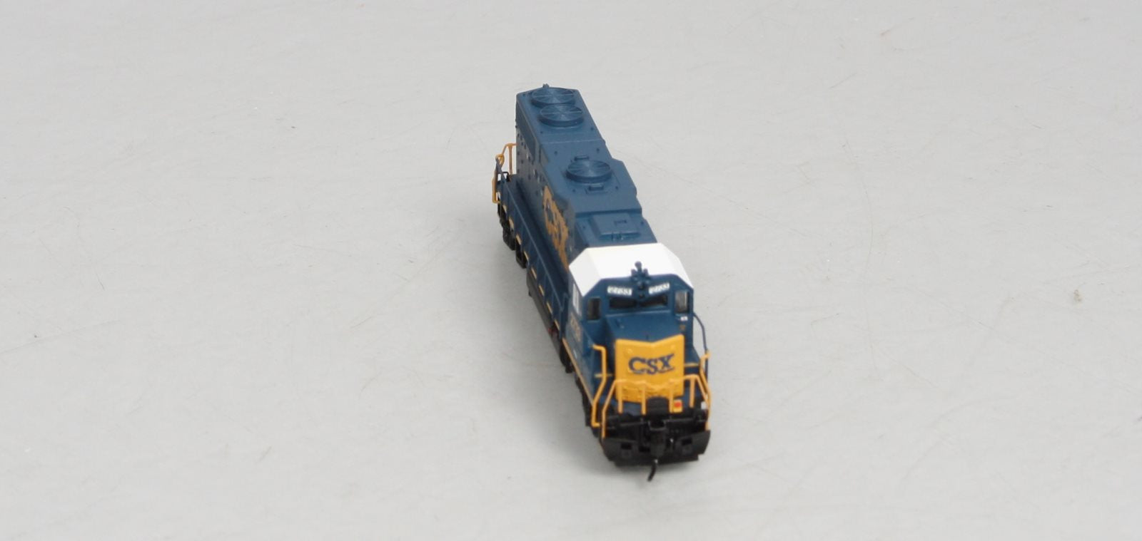 Atlas 47632 N Scale CSX Transportation GP38-2 Diesel Locomotive #2733