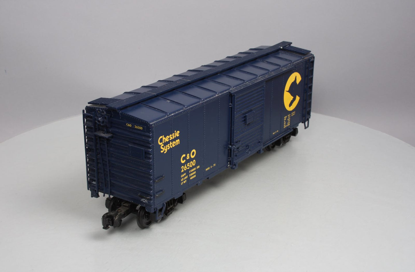 Aristo-Craft 46071 Chessie 40' Steel Boxcar Chessie