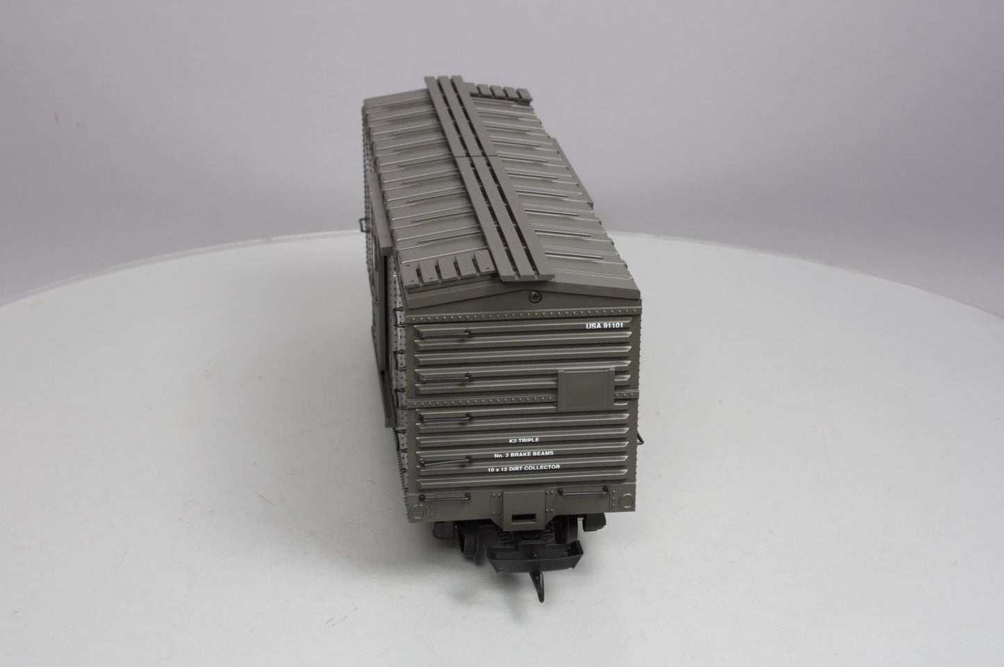 USA Trains R19071 G U.S. Army Ordinance Steel Box Car #91101 Green