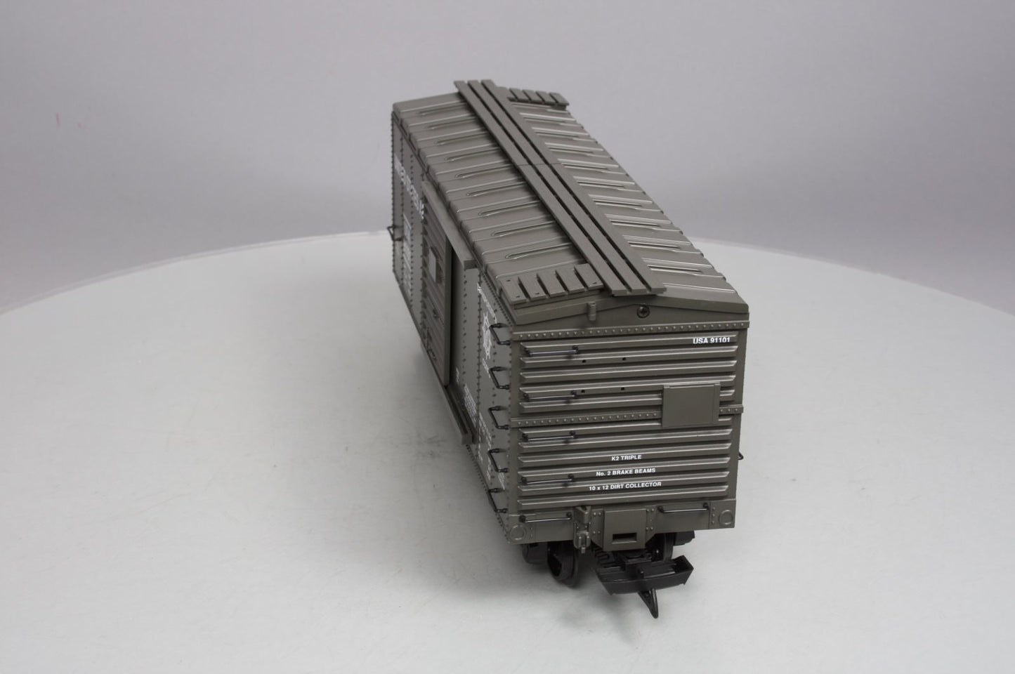 USA Trains R19071 G U.S. Army Ordinance Steel Box Car #91101 Green