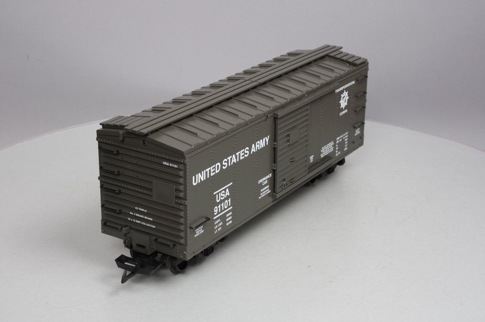 USA Trains R19071 G U.S. Army Ordinance Steel Box Car #91101 Green