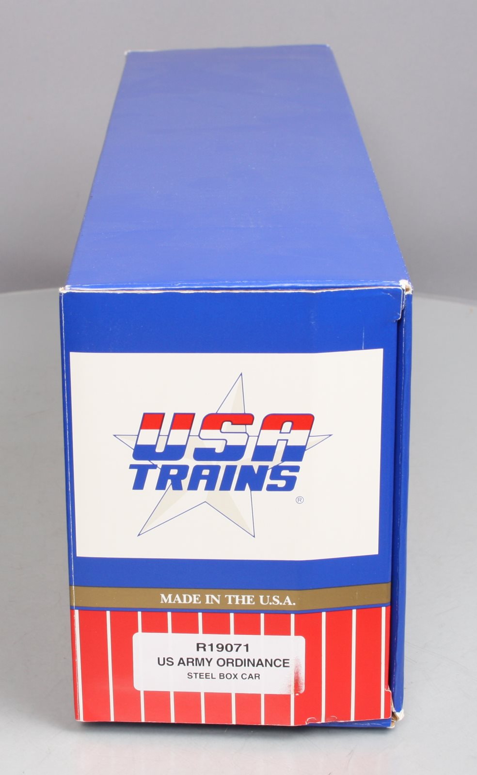 USA Trains R19071 G U.S. Army Ordinance Steel Box Car #91101 Green