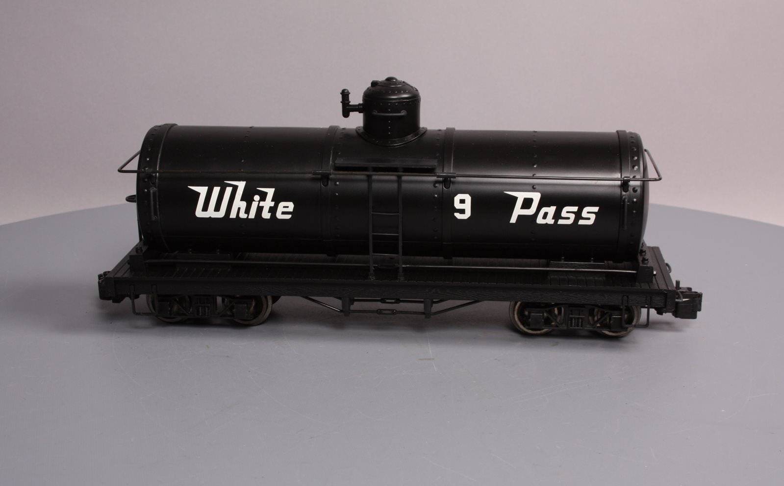 Bachmann 93419 White Pass & Yukon Single Dome Tank Car